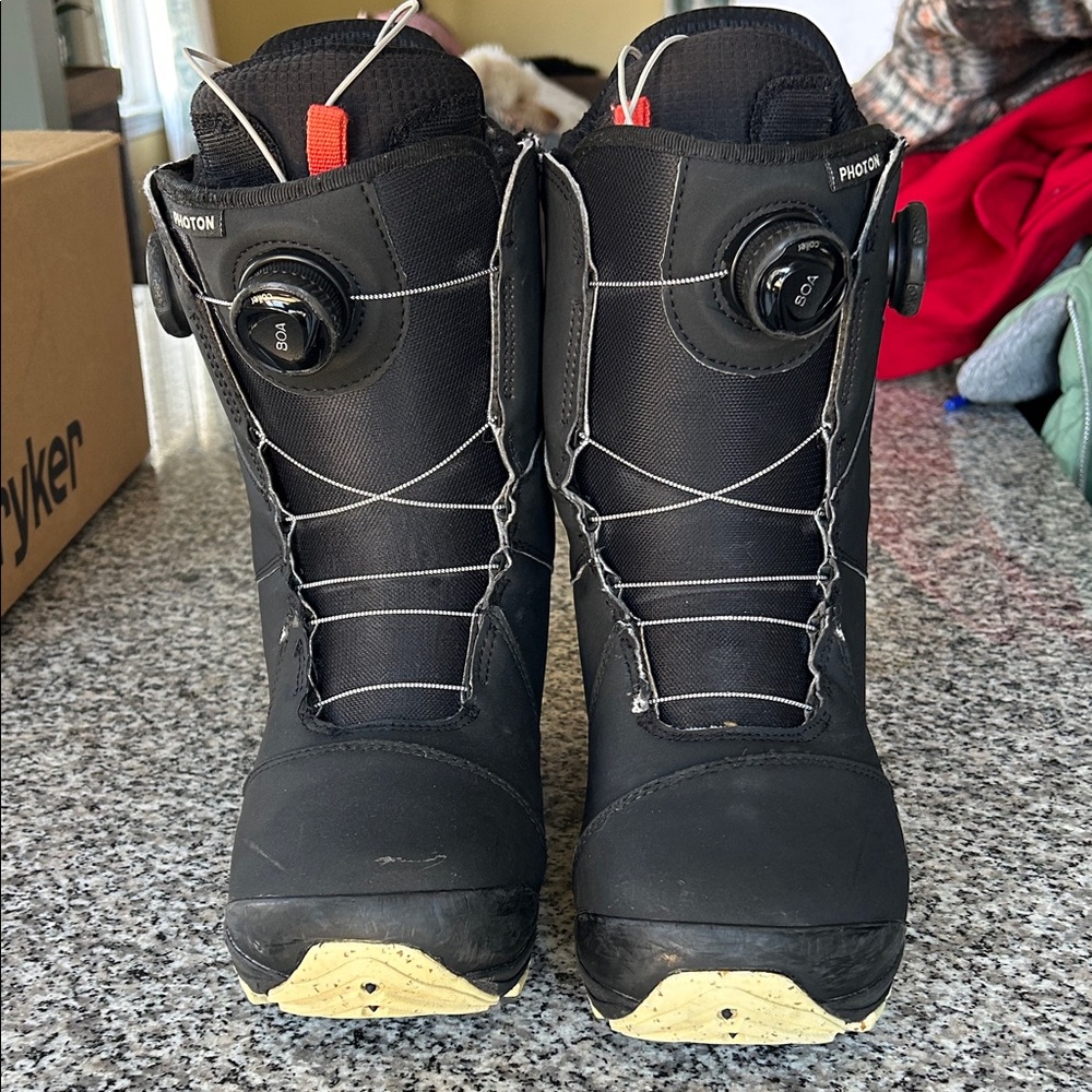 Burton Black Men's Snowboard boots dual Boa imprint 3